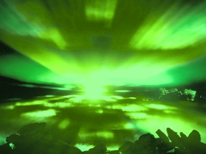 �i�����郌�[�U�[�V���[