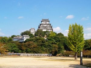 姫路城 三の丸広場