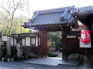 義仲寺山門と巴地蔵堂