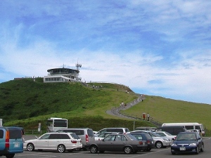 回転展望台駐車場