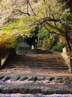 布引観音の参道入口