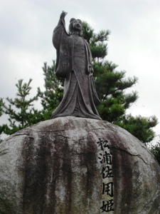 松浦佐用姫の石像